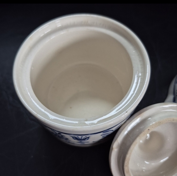 Vintage Jar With Top Made In China - Picture 6 of 6